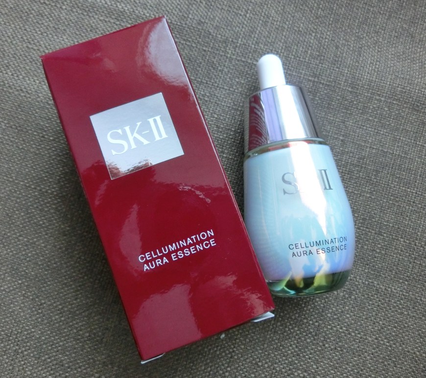 SK-II-Cellumination-Aura-Essence
