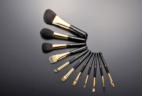 kashoen cleansing brush since 1883