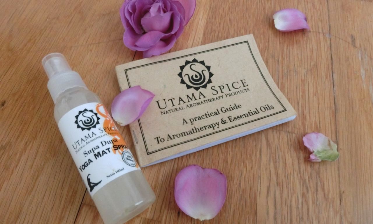 Utama Spice yoga mat spray