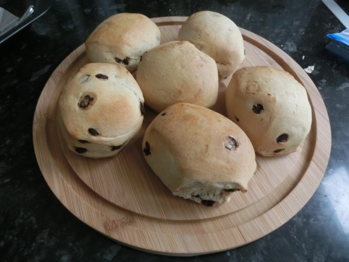 jus rol chocolate chip brioche.JPG