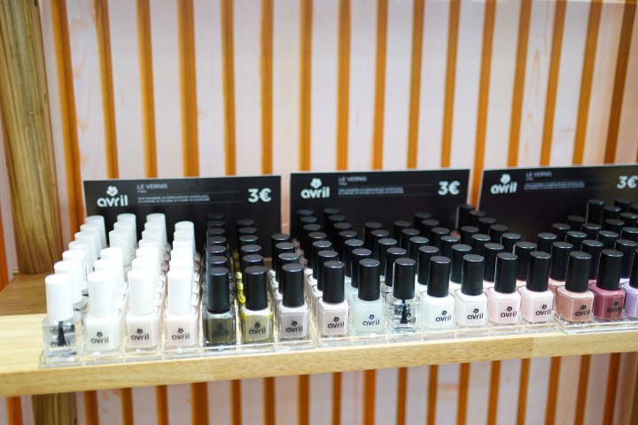 avril cosmoprof hong kong